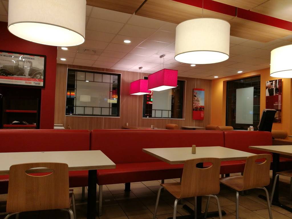 KFC | restaurant | 1209 N Hwy 77, Waxahachie, TX 75165, USA | 9729380885 OR +1 972-938-0885
