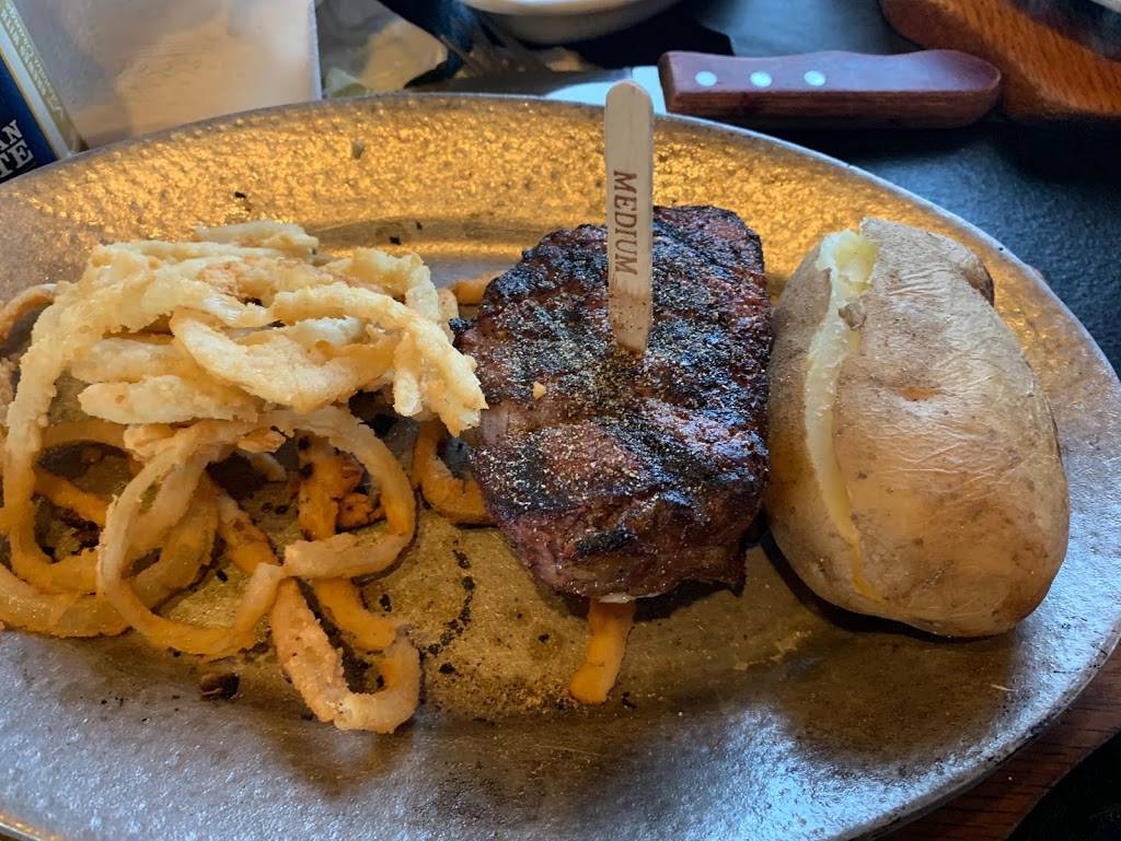 El Rancho Inn Steak & Lobster | restaurant | 1457 Mariposa Road, Stockton, CA 95205, USA | 2094671529 OR +1 209-467-1529