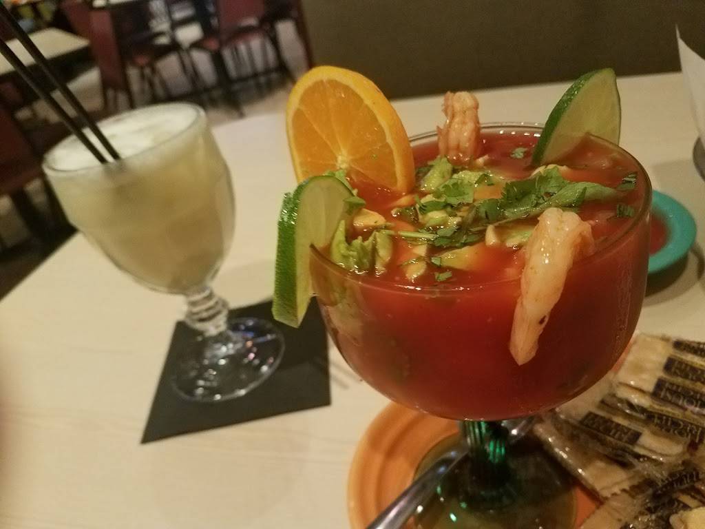 Dos Reales Authentic Mexican Restaurant | restaurant | 6453 Quivira Rd, Shawnee, KS 66216, USA | 9139625014 OR +1 913-962-5014