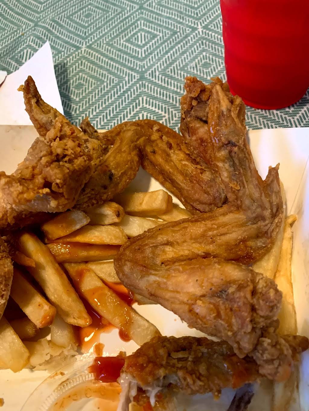 Sam Sylks Chicken And Fish | restaurant | 4259 Fulton Rd, Cleveland, OH 44144, USA | 2167168003 OR +1 216-716-8003