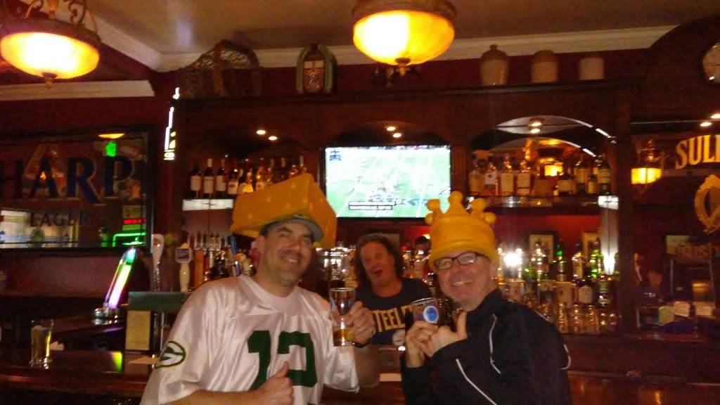 JJ Sullivans Irish Pub | restaurant | 22917 Ventura Blvd, Woodland Hills, CA 91364, USA | 8182257468 OR +1 818-225-7468