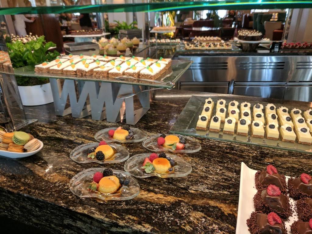 The Circle | restaurant | 1 S County Rd, Palm Beach, FL 33480, USA | 8554355744 OR +1 855-435-5744