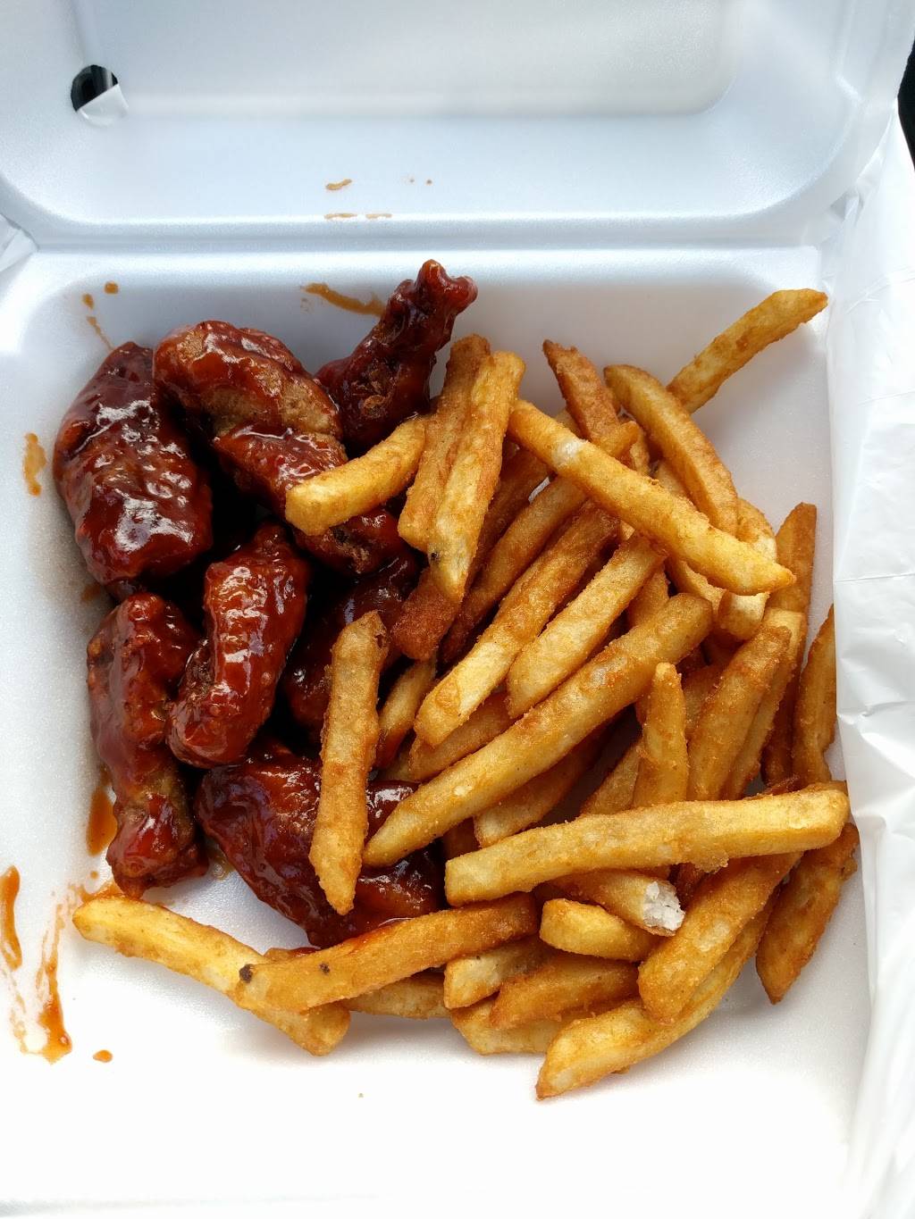 Memphis BBQ | restaurant | 8074 Islington Ave, Woodbridge, ON L4L 1W5, Canada | 9052659003 OR +1 905-265-9003