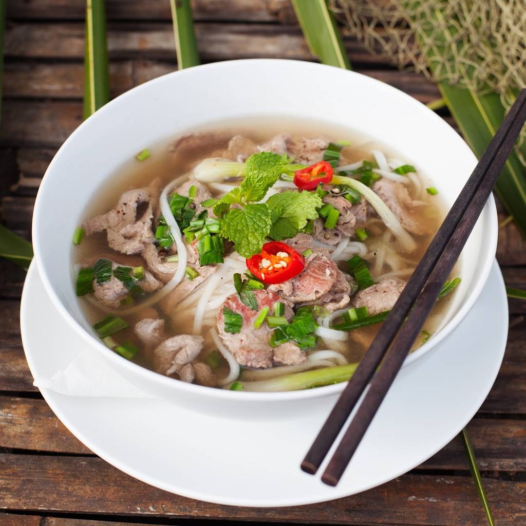 Simply Pho | restaurant | 3405 Commercial St SE #100, Salem, OR 97302, USA | 5039676361 OR +1 503-967-6361