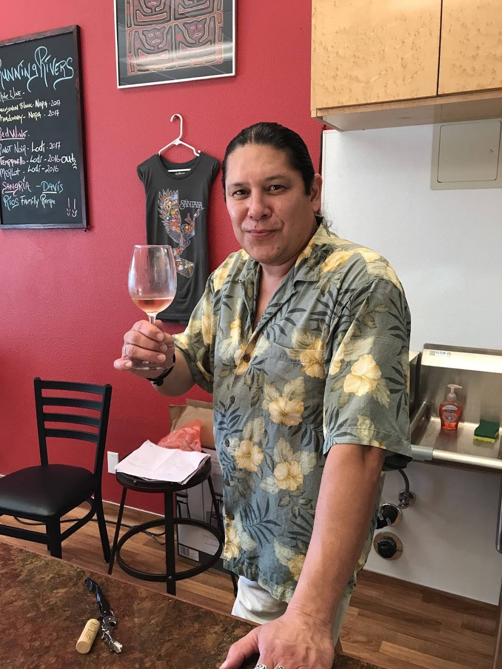 Running Rivers Wine Cellar | restaurant | 1260 Lake Blvd Suite 116, Davis, CA 95616, USA | 5305644181 OR +1 530-564-4181