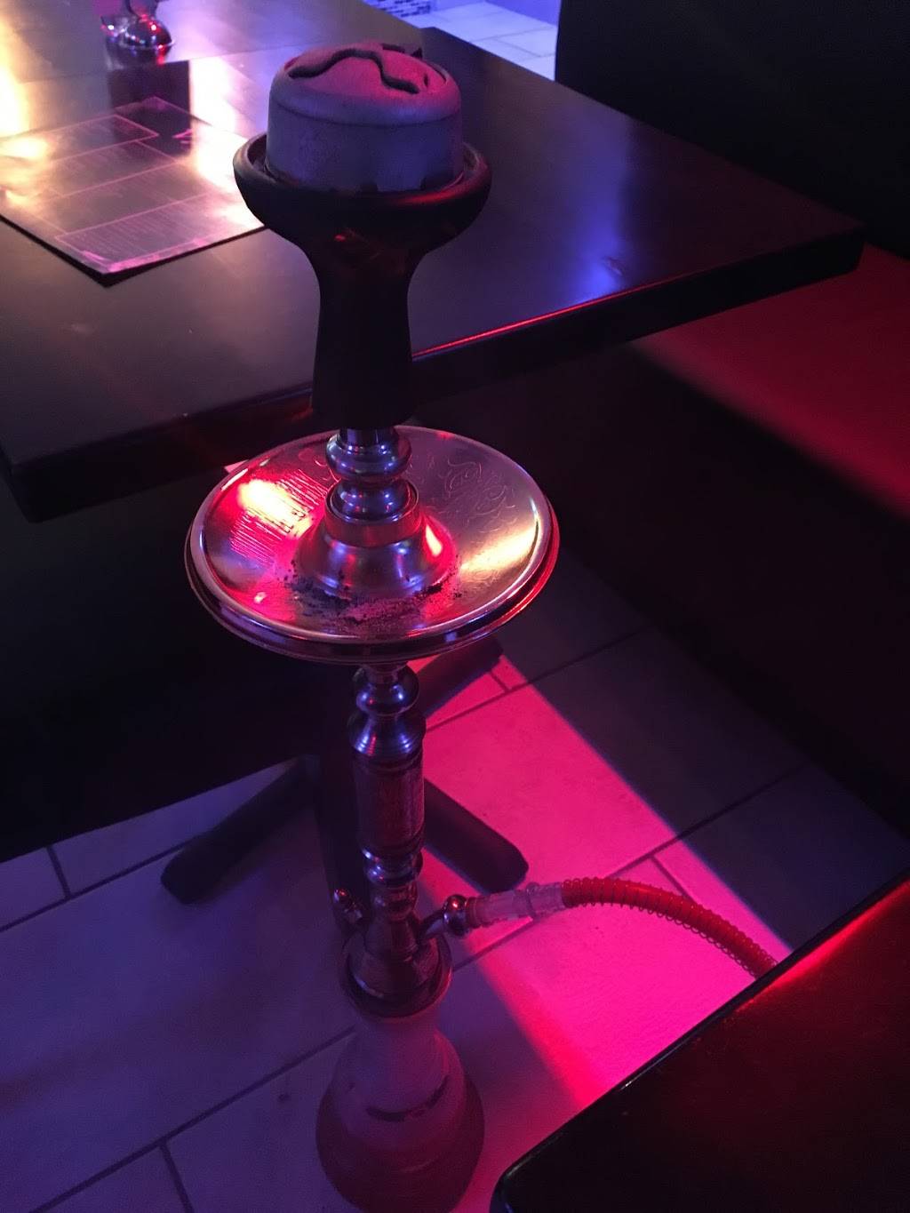 V3nom Cafe & Lounge | restaurant | 246-09 Jericho Turnpike, Jamaica, NY 11426, USA | 6462878889 OR +1 646-287-8889