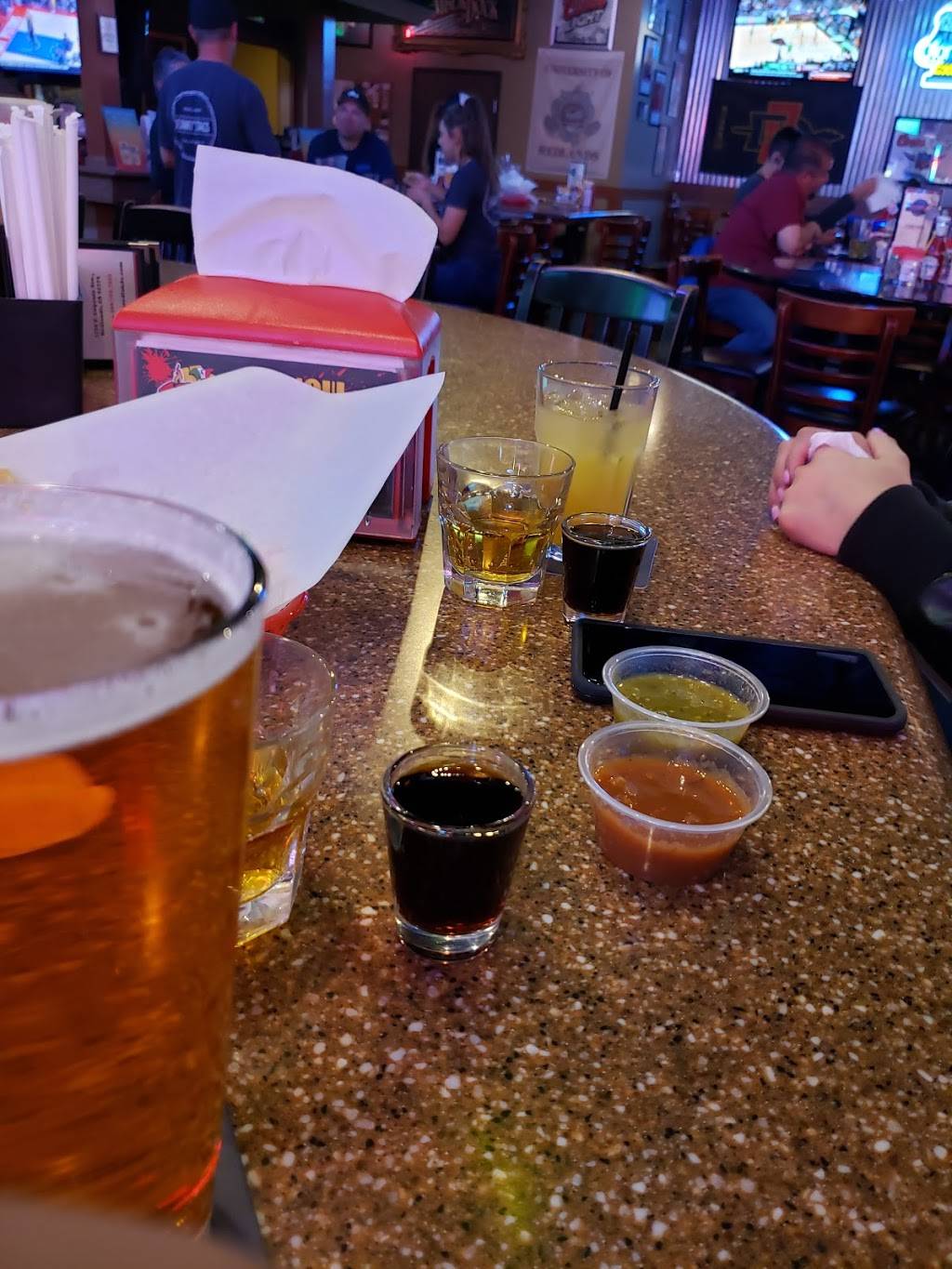 Johnnys Tacos & Sports | restaurant | 1756 E Lugonia Ave #108, Redlands, CA 92374, USA | 9097947922 OR +1 909-794-7922