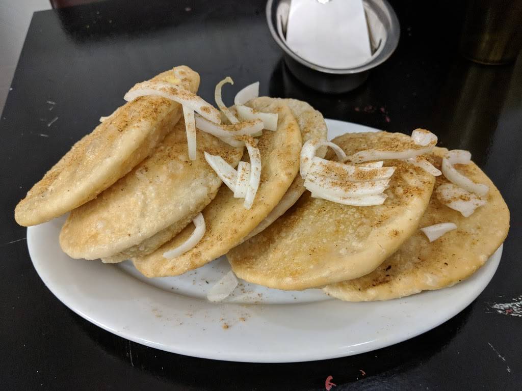 Cafe D Taj | restaurant | 3342 Danforth Ave, Scarborough, ON M1L 1C9, Canada | 4166993825 OR +1 416-699-3825