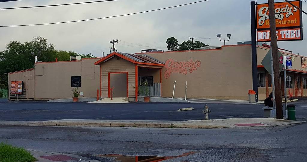 Gradys BBQ | restaurant | 4109 Fredericksburg Rd, San Antonio, TX 78201, USA | 2107323636 OR +1 210-732-3636