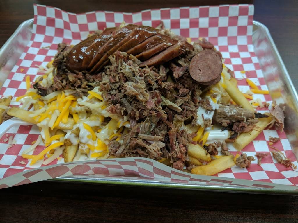 Montys bbq | restaurant | 6151 E Tecumseh St, Tulsa, OK 74115, USA | 5396644099 OR +1 539-664-4099