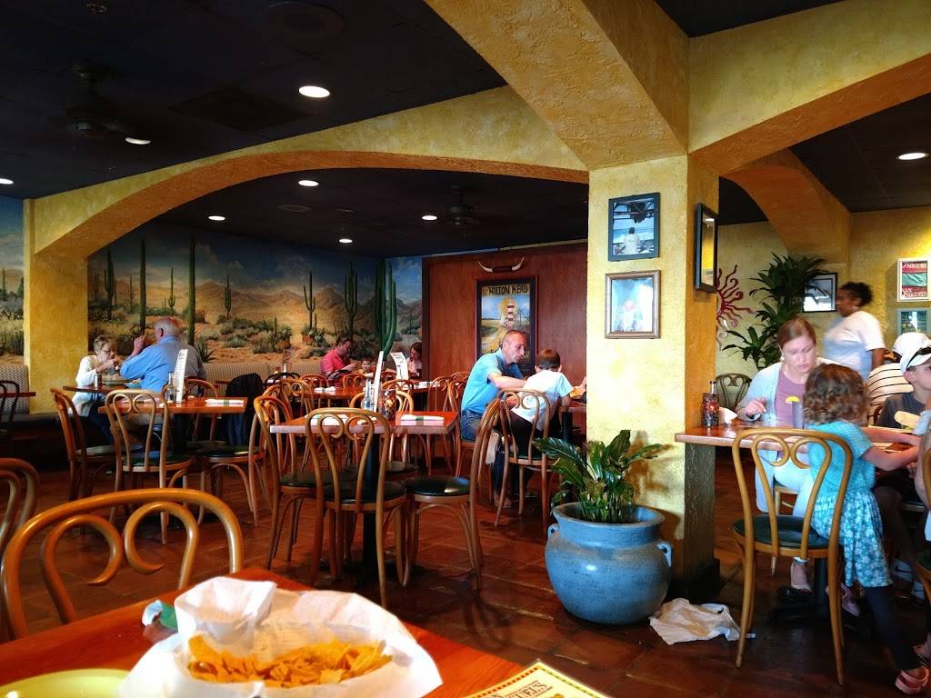 San Miguels Mexican | restaurant | 9 Harbourside Ln, Hilton Head Island, SC 29928, USA | 8438424555 OR +1 843-842-4555