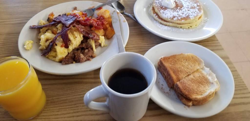 Chefs Diner | restaurant | 127 Jefferson St, Stamford, CT 06902, USA | 2033242433 OR +1 203-324-2433