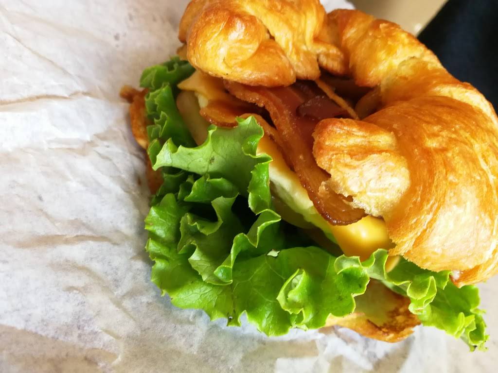 Corner Deli | restaurant | 3161 Elliott Ave, Seattle, WA 98121, USA | 2062826265 OR +1 206-282-6265