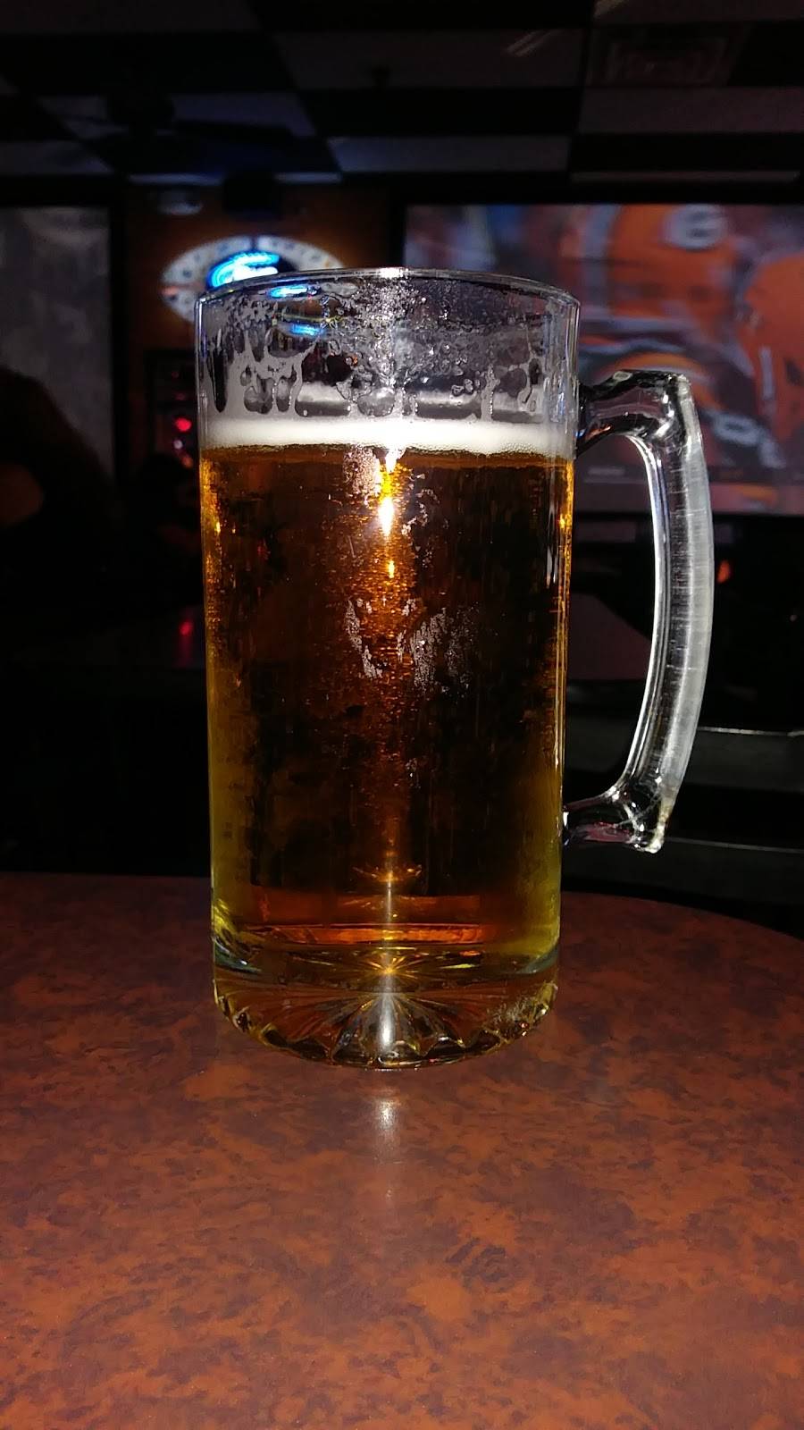 Tailgaters Sports Bar & Grill | restaurant | 6070 W Bell Rd, Glendale, AZ 85308, USA | 6025479366 OR +1 602-547-9366