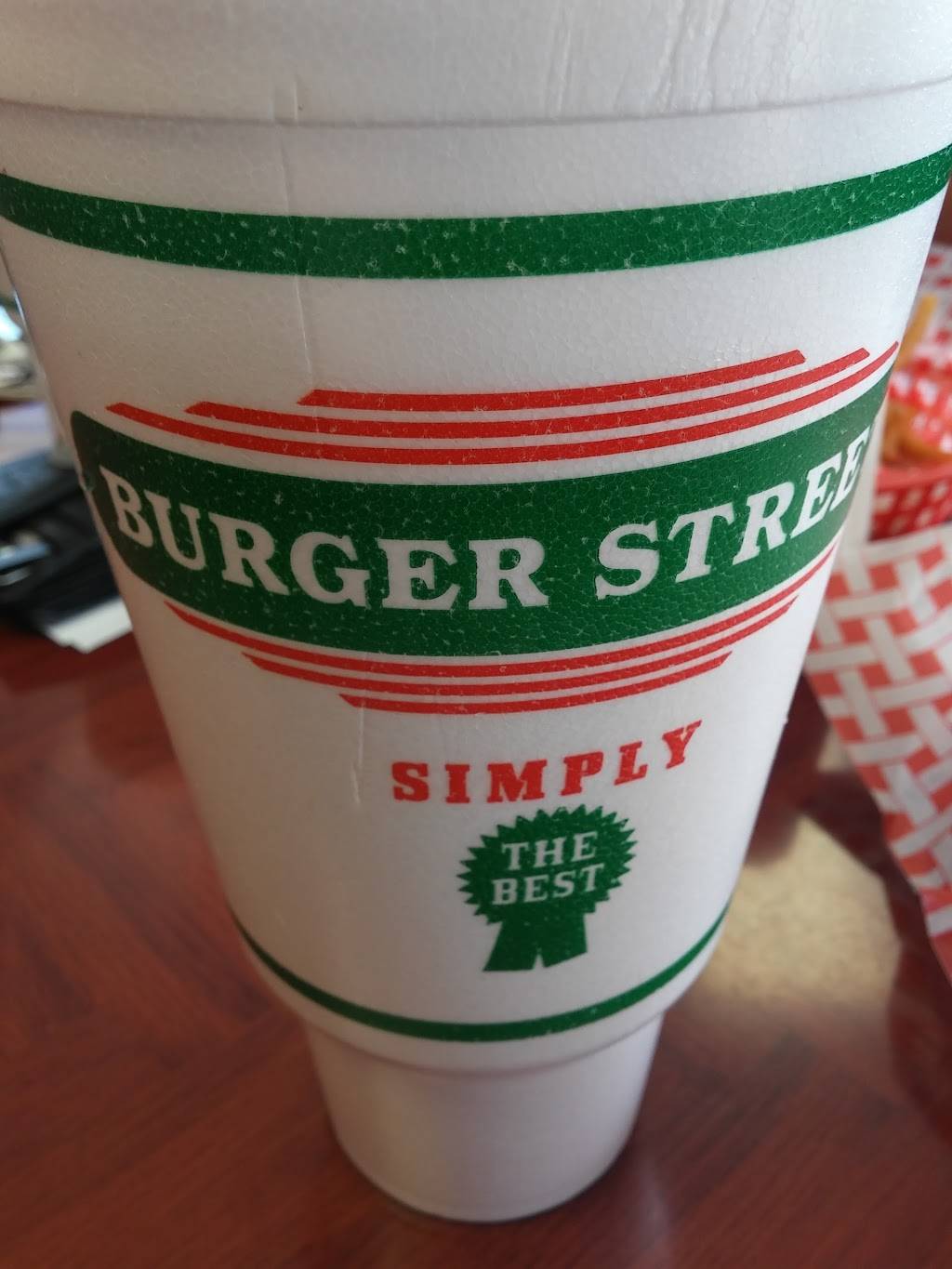 Burger Street | restaurant | 514 W Belt Line Rd, Richardson, TX 75080, USA | 9726809780 OR +1 972-680-9780