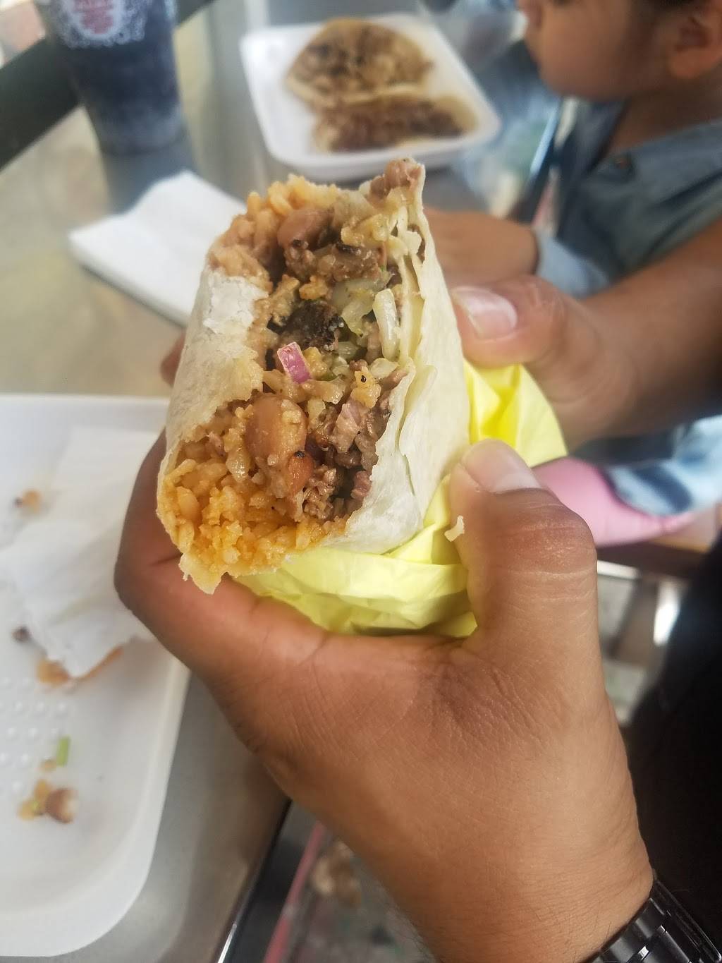 El Tacorin | restaurant | 8215 S Broadway, Los Angeles, CA 90003, USA | 3237782818 OR +1 323-778-2818