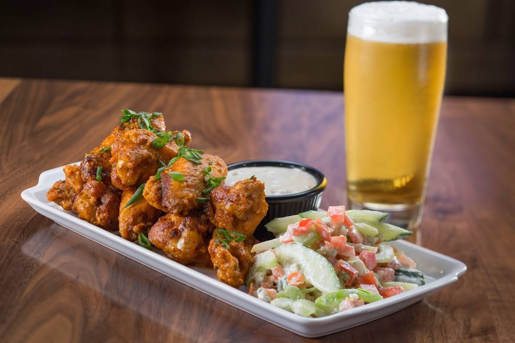 Bru Burger Bar - Indianapolis | restaurant | 410 Massachusetts Ave, Indianapolis, IN 46204, USA | 3176354278 OR +1 317-635-4278