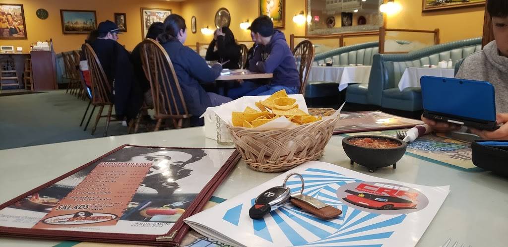 Maria Bonita Mexican Restaurant | restaurant | 33311 Agua Dulce Canyon Rd, Santa Clarita, CA 91390, USA | 6612688004 OR +1 661-268-8004