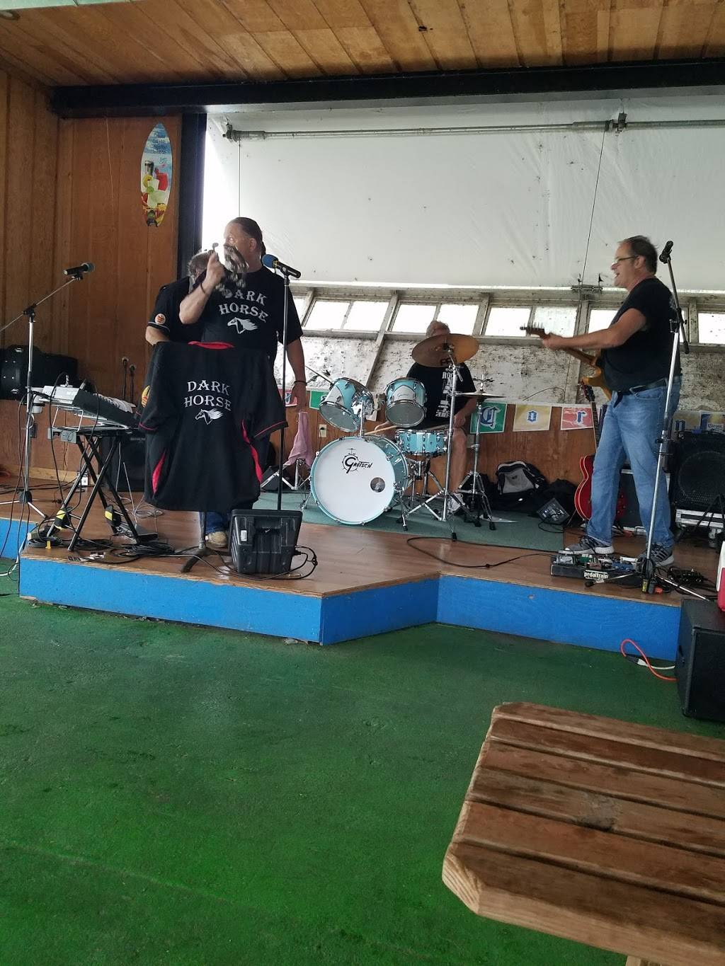 Waterstreet Bar & Grill | restaurant | 201 South St, Evansville, IL 62242, USA | 6188532853 OR +1 618-853-2853