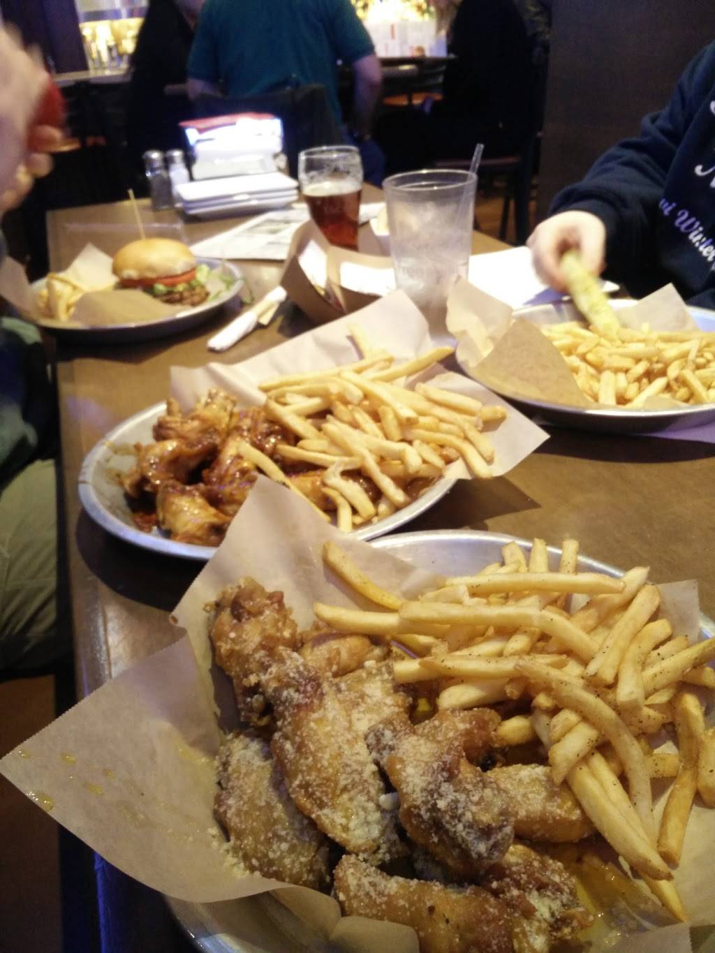 Taco Mac | restaurant | 2630 Holcomb Bridge Rd, Alpharetta, GA 30022, USA | 4048013606 OR +1 404-801-3606