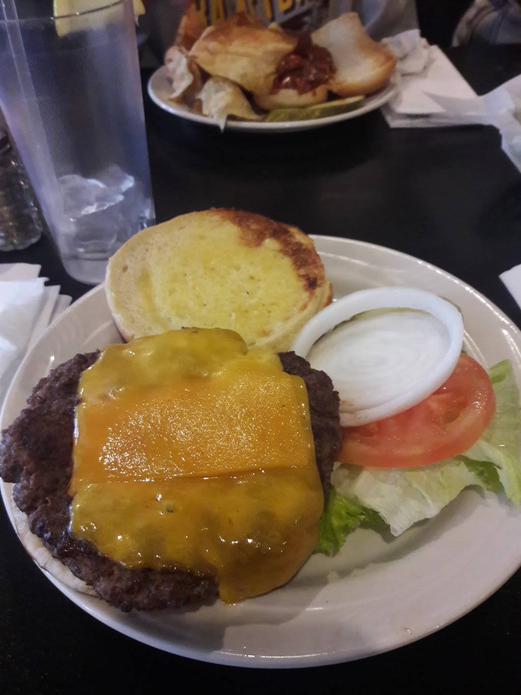 Bucks Pit Stop | restaurant | 6501 Kane Ave, Hodgkins, IL 60525, USA | 7085880095 OR +1 708-588-0095