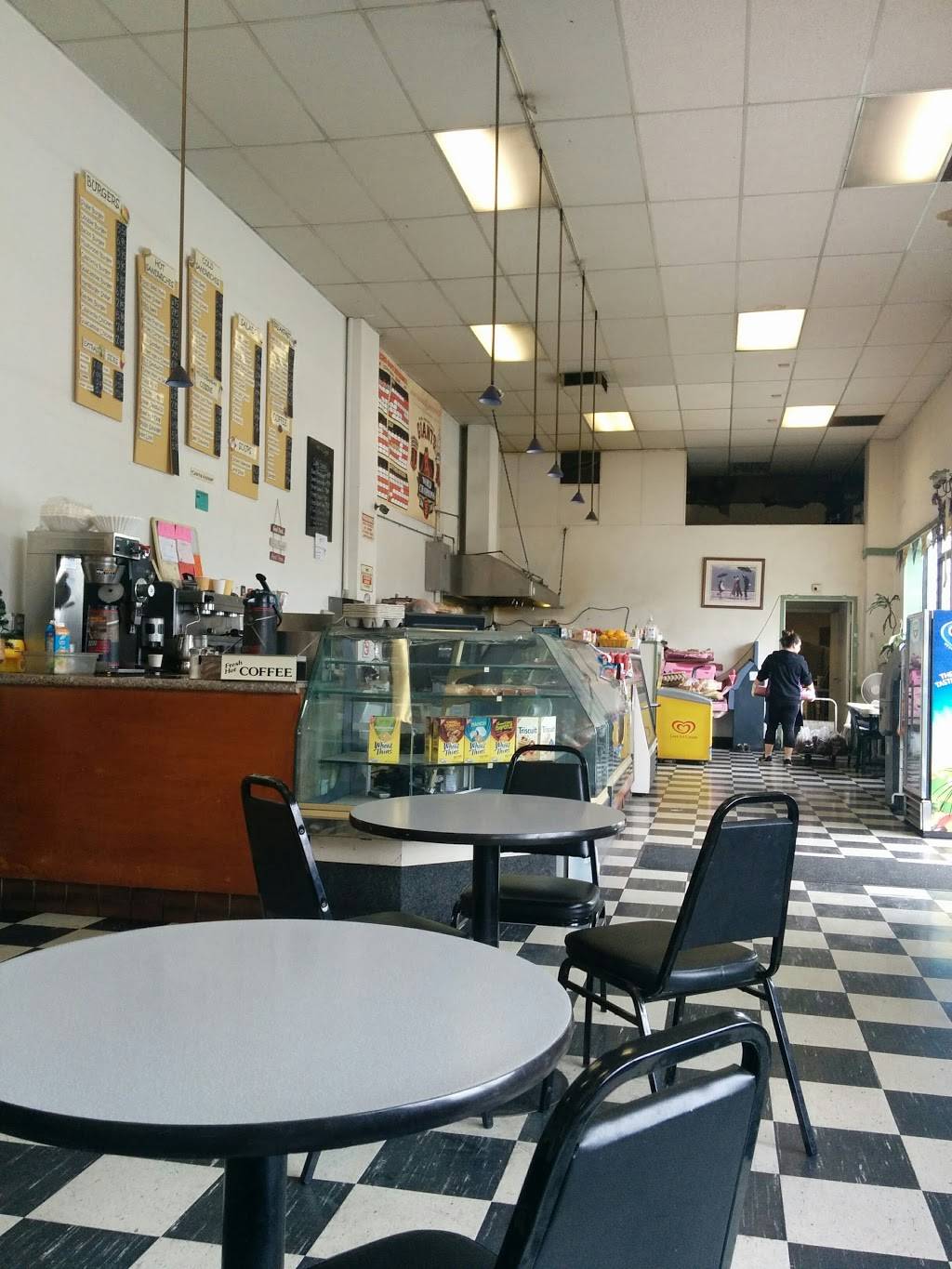 Oscars Burger & Deli | restaurant | 1850 Cesar Chavez, San Francisco, CA 94124, USA | 4152069845 OR +1 415-206-9845