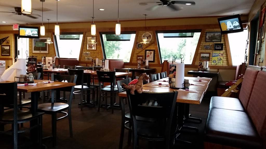 Pizza Hut | restaurant | 3815 E Silver Springs Blvd, Ocala, FL 34470, USA | 3526941125 OR +1 352-694-1125