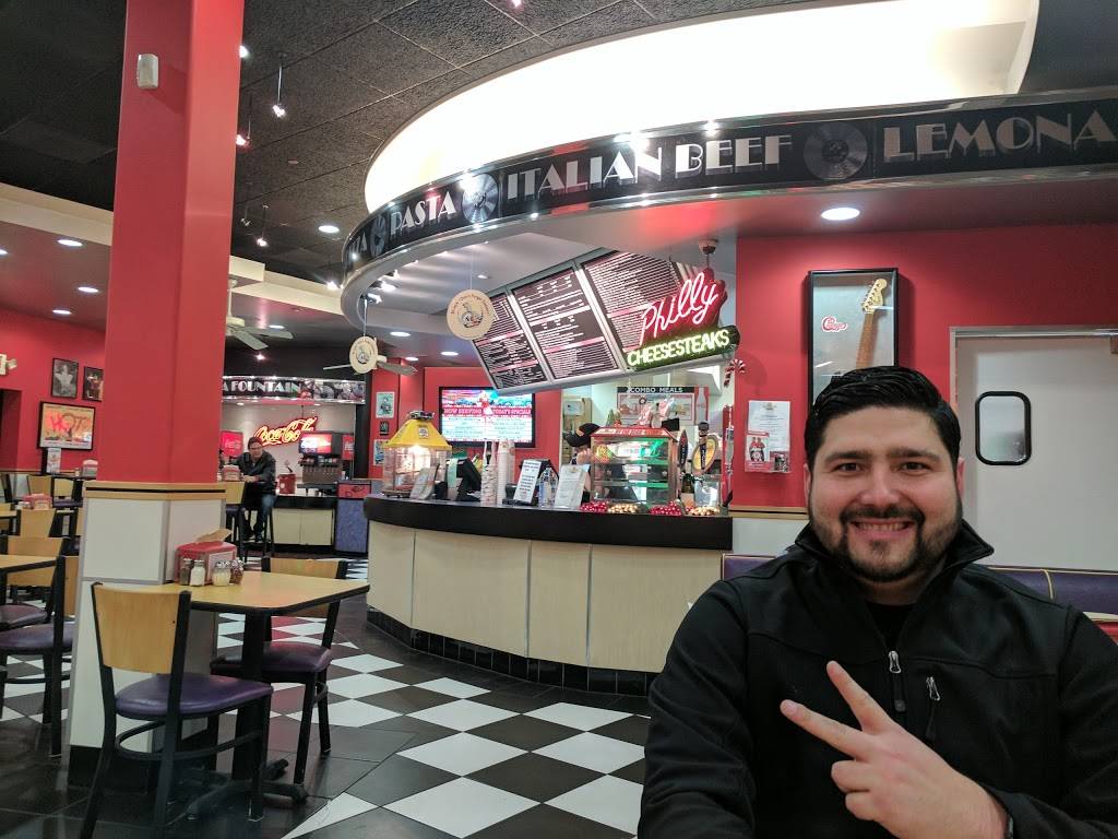 Garibaldis Italian Eatery | restaurant | 1960 N Arlington Heights Rd, Arlington Heights, IL 60004, USA | 8475774000 OR +1 847-577-4000