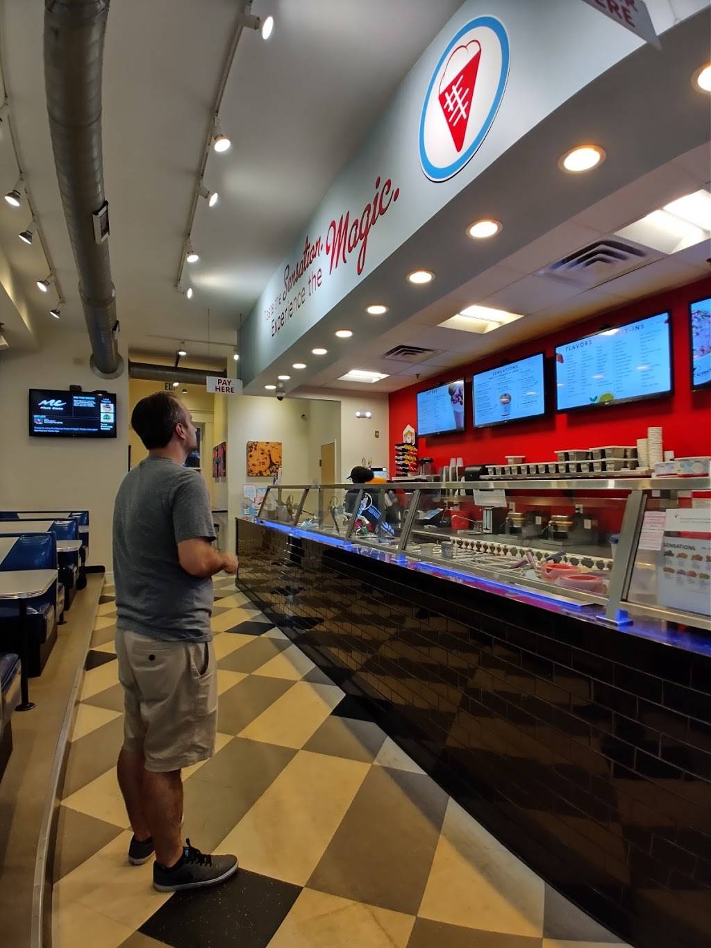 Sub Zero Nitrogen Ice Cream | restaurant | 427 Massachusetts Ave, Indianapolis, IN 46204, USA | 3176003429 OR +1 317-600-3429