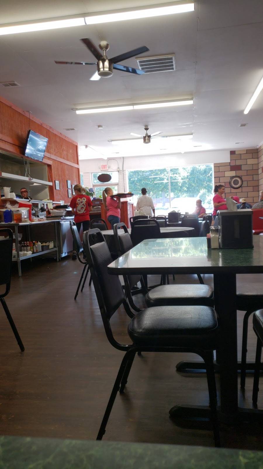 Standpipe Family Restaurant | restaurant | 207 N Main St, Belton, SC 29627, USA | 8643921799 OR +1 864-392-1799