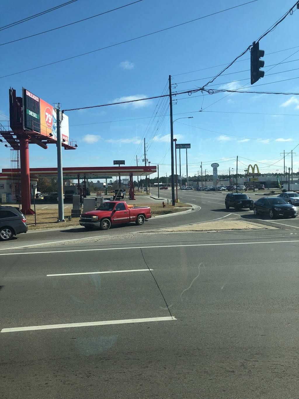 Circle K | meal takeaway | 10010 US 49, Gulfport, MS 39503, USA | 2288650055 OR +1 228-865-0055