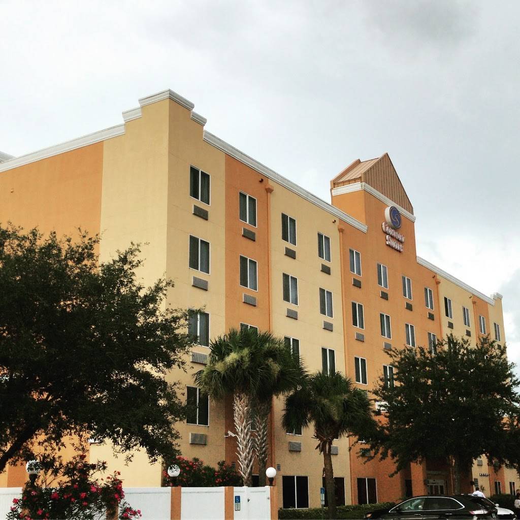 Thai Mama | restaurant | 5421 W Waters Ave, Tampa, FL 33634, USA | 8134473124 OR +1 813-447-3124