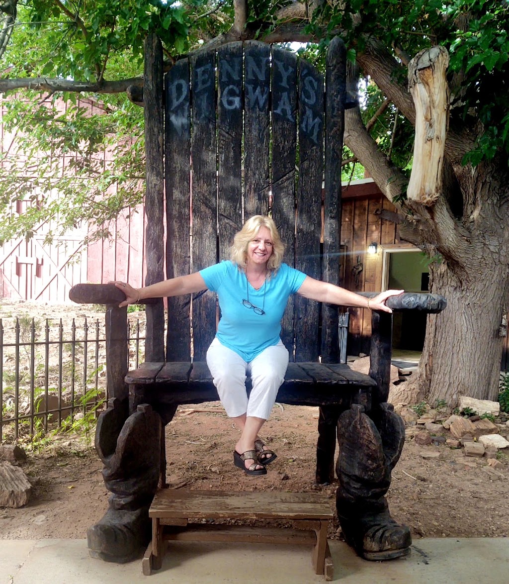 Iron Horse Restaurant | restaurant | 78 E Center St, Kanab, UT 84741, USA | 4356442277 OR +1 435-644-2277