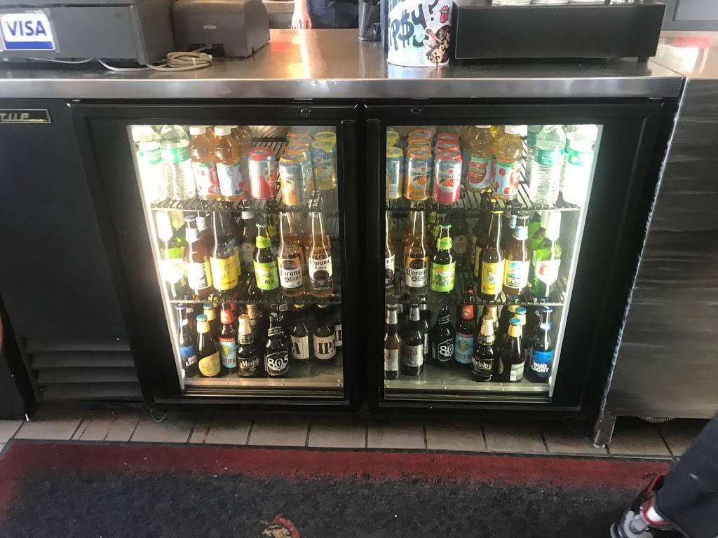 Betty Burgers | restaurant | 1000 41st Ave, Santa Cruz, CA 95062, USA | 8314755901 OR +1 831-475-5901