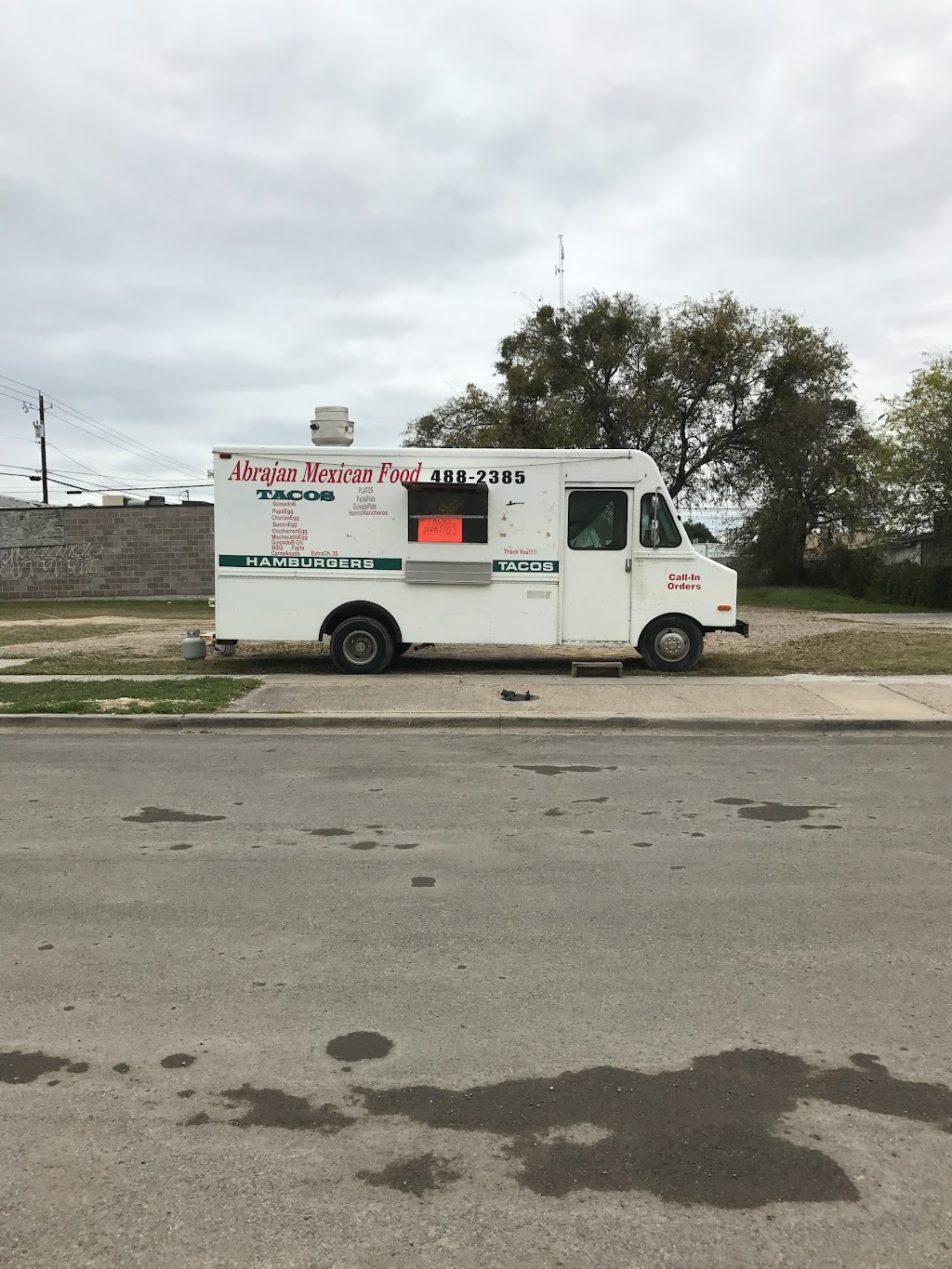 Abrajans Mexican food | restaurant | 402 E 8th St, Del Rio, TX 78840, USA | 8304882385 OR +1 830-488-2385