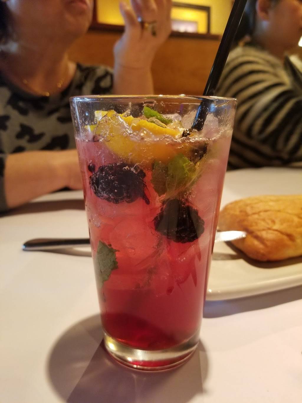 Bonefish Grill | restaurant | 6315 Multiplex Dr, Centreville, VA 20121, USA | 7038157427 OR +1 703-815-7427