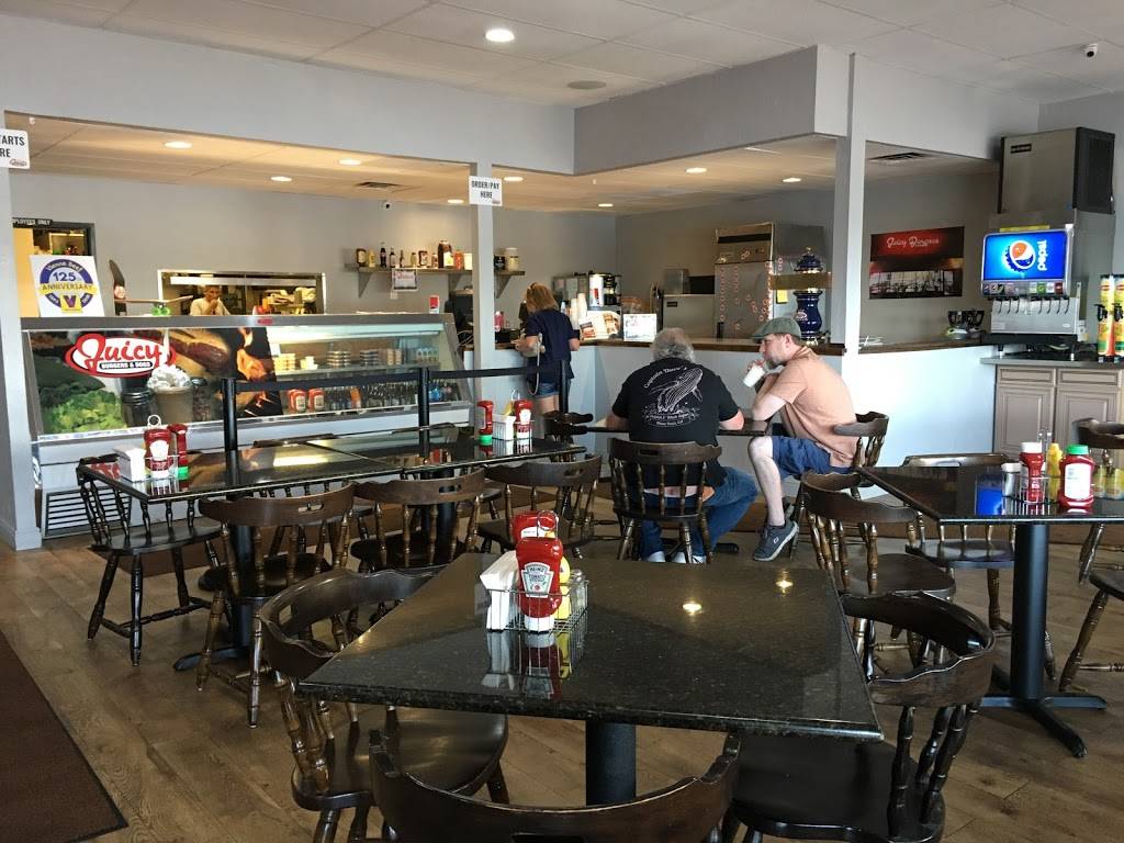 Juicy Burgers & Dogs | restaurant | 6878 S Yosemite St, Centennial, CO 80112, USA | 3037413647 OR +1 303-741-3647