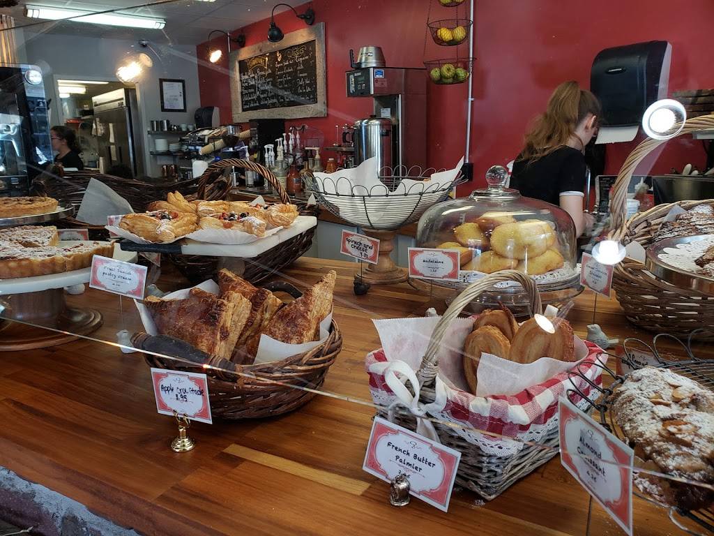 Rosallie Le French Cafe | restaurant | 141 W Plant St, Winter Garden, FL 34787, USA | 4073475507 OR +1 407-347-5507