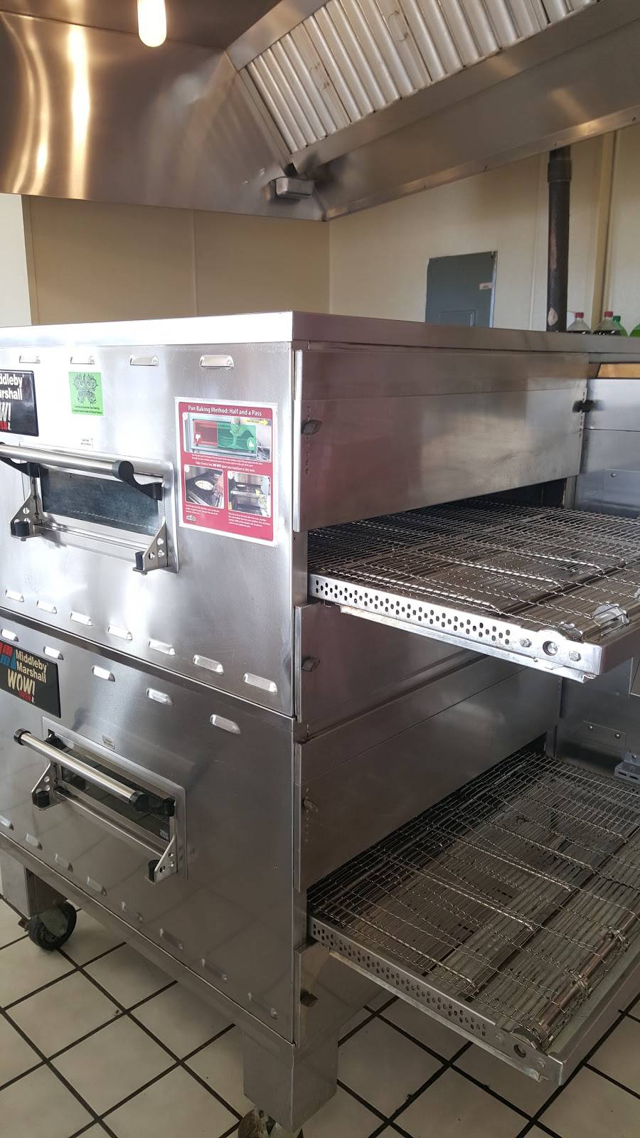 Papa Johns Pizza | restaurant | 400 N Main St, Salem, IN 47167, USA | 8128833369 OR +1 812-883-3369