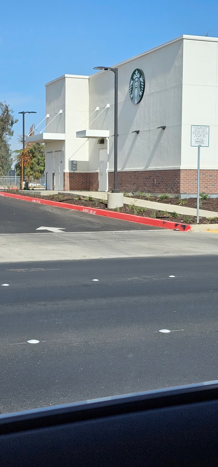 Starbucks | cafe | 1993 W Olive Ave, Merced, CA 95348, USA | 2098198723 OR +1 209-819-8723