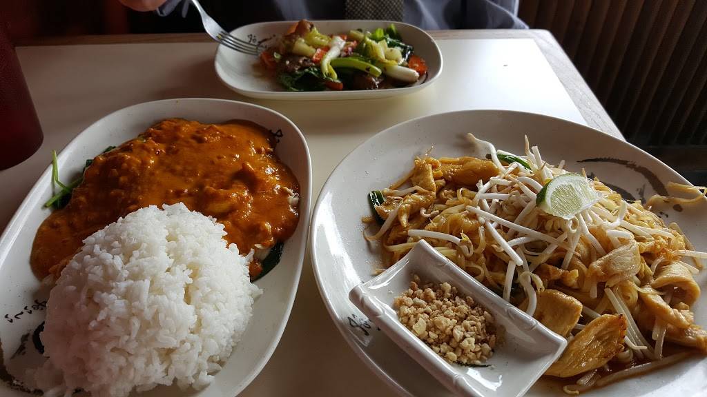 Thai China Bistro | restaurant | 5121 E Grant Rd, Tucson, AZ 85712, USA | 5203255185 OR +1 520-325-5185