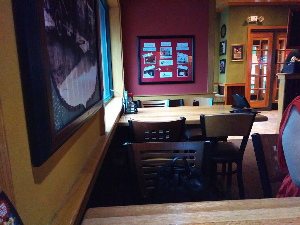 Applebees Grill + Bar | restaurant | 11805 Retail Dr, Wake Forest, NC 27587, USA | 9194880101 OR +1 919-488-0101