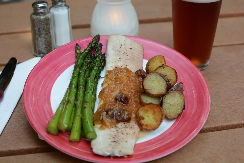 Cherry Public House | Glen Arbor | restaurant | 5109, 6026-B, S Lake St, Glen Arbor, MI 49636, USA | 2312263033 OR +1 231-226-3033