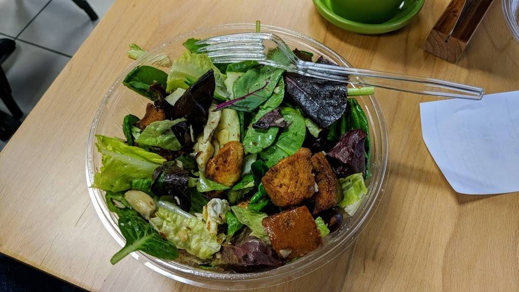 Giardino Gourmet Salads | restaurant | 175 SE 13th St, Miami, FL 33131, USA | 3053720301 OR +1 305-372-0301