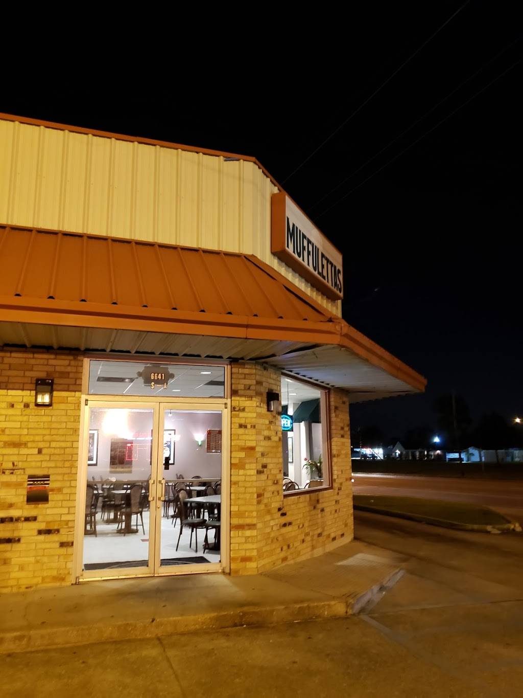 DiMartinos Famous New Orleans Muffulettas | restaurant | 6641 Westbank Expy A, Marrero, LA 70072, USA | 5043414096 OR +1 504-341-4096