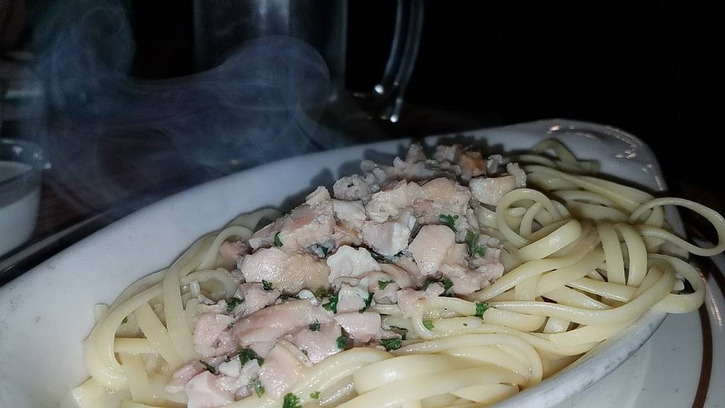 Pizza N Stuff | restaurant | 1532 Foothill Blvd, La Verne, CA 91750, USA | 9095933676 OR +1 909-593-3676