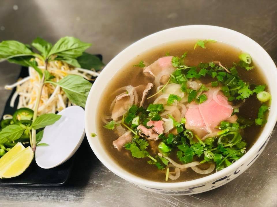 Pho On Main 2 | restaurant | 1200 W Main St, Peoria, IL 61606, USA | 3098391026 OR +1 309-839-1026