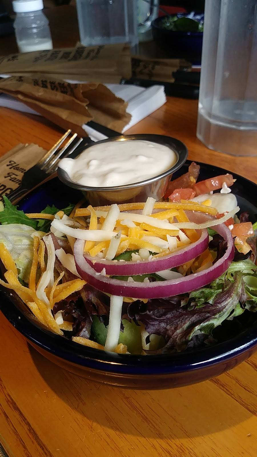 Chilis Grill & Bar | meal takeaway | 5809 Lone Tree Way, Antioch, CA 94531, USA | 9257545880 OR +1 925-754-5880