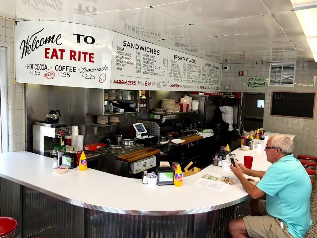 Eat-Rite Diner | restaurant | 1028, 622 Chouteau Ave, St. Louis, MO 63102, USA | 3146219621 OR +1 314-621-9621