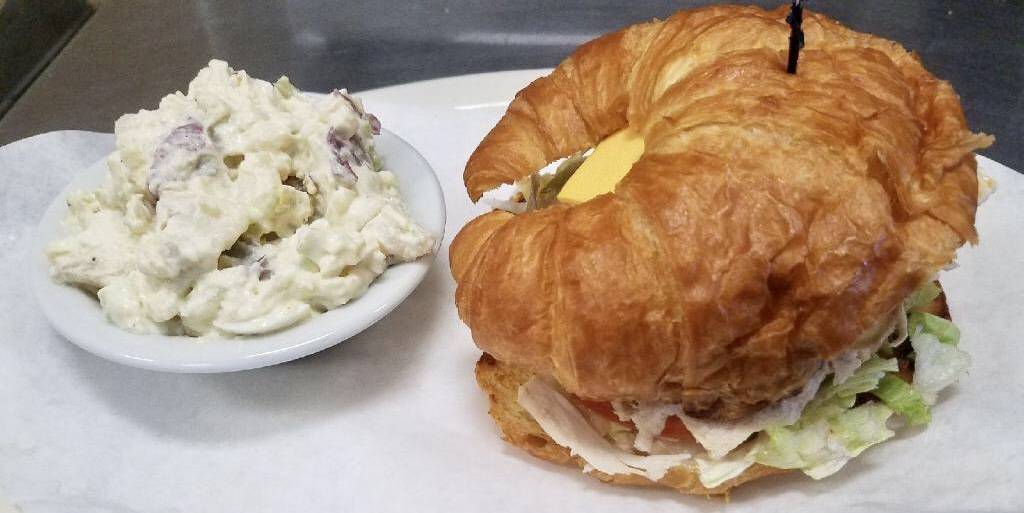 Jerry’s Cafe | restaurant | 15555 Main St, Hesperia, CA 92345, USA | 7609954167 OR +1 760-995-4167